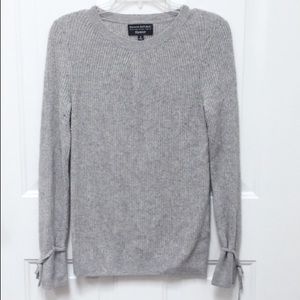 Banana Republic Bow Sleeve Fine Knit Sweater
